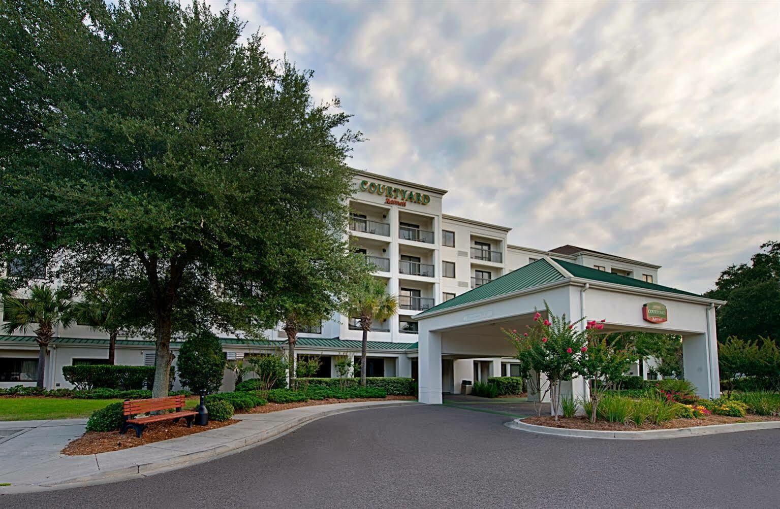 Courtyard By Marriott Myrtle Beach Barefoot Landing Briarcliffe Acres Exterior photo